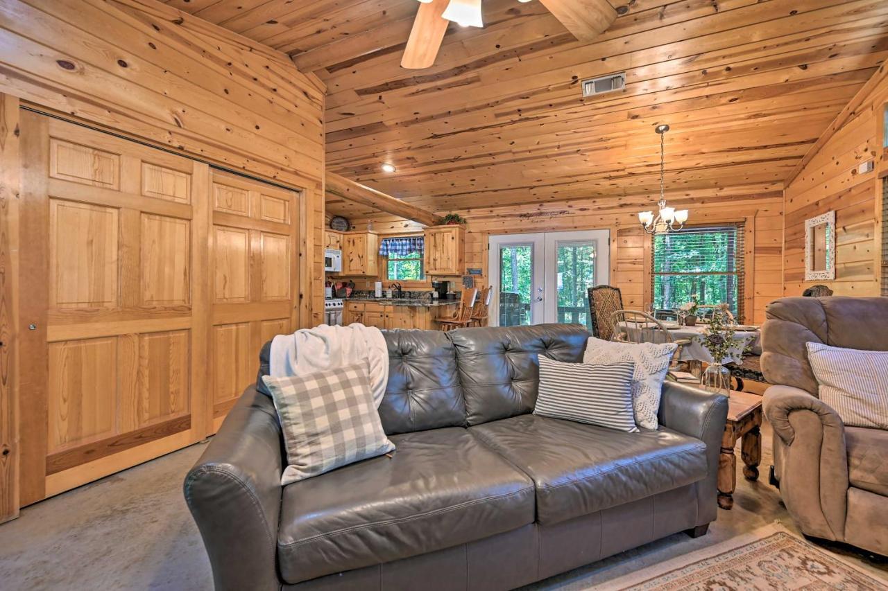 Broken Bow Azalea House - Forest Gem With Hot Tub! المظهر الخارجي الصورة